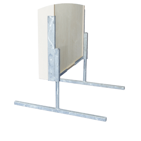 Soportes metálicos independientes para espejos de risa en el espacio libre. Soportes metálicos independientes para espejos de risa en el espacio libre.