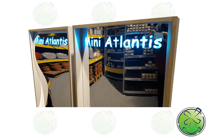 Kinderspeelparadijs Mini Atlantis heeft deze prachtige lachspiegels hangen!